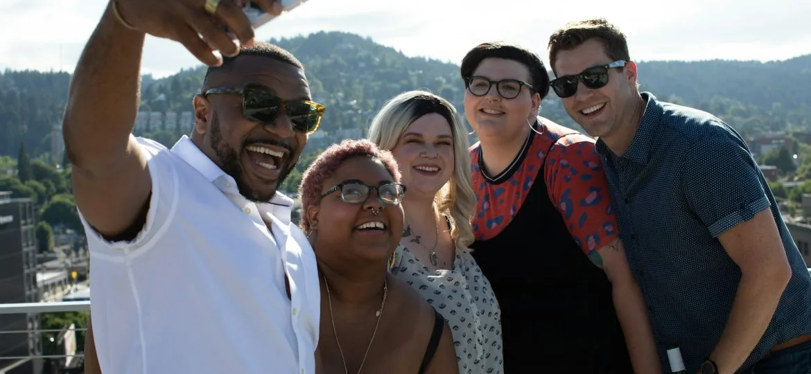 allgo-an-app-for-plus-size-people-dg06e_wbhUs-unsplash