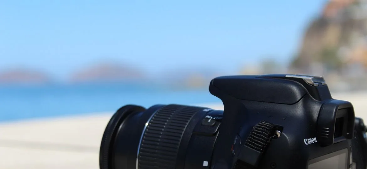 camara-4247677_1280