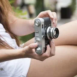 girl-548946_1280