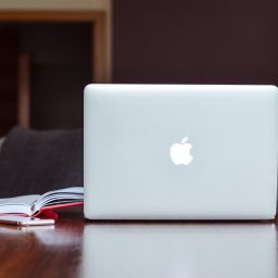 apple-1853259_1280